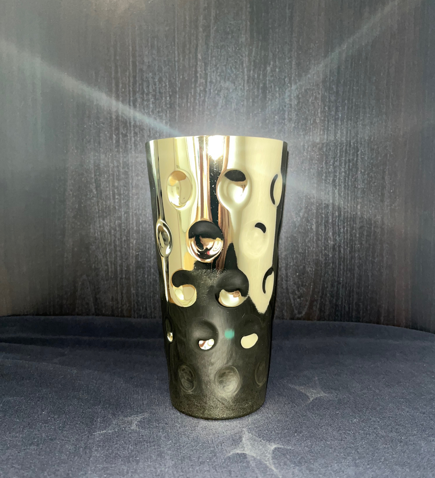 Dubbe-Becher, Gold